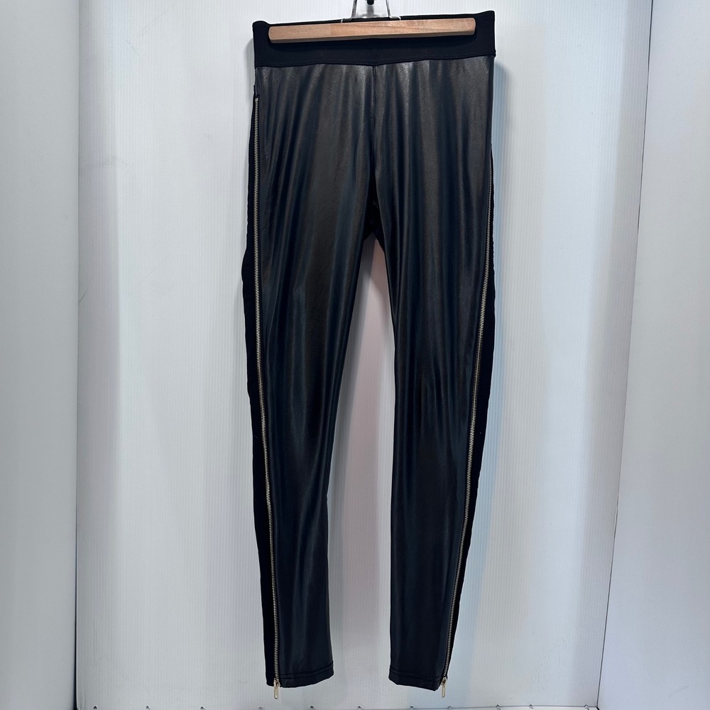 Nygard‎ Slims Women's Leggings Small Black Faux Leather Zip